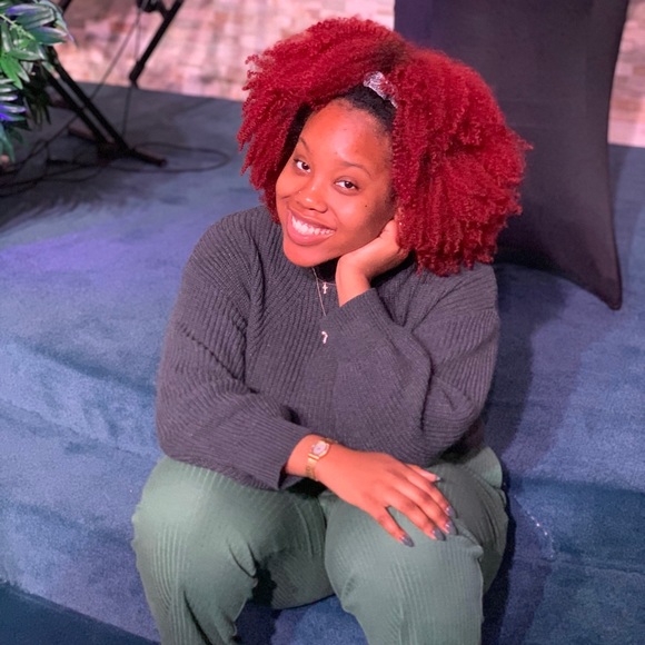 Meet the Posher - Picture 2 of 4